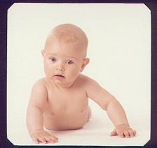 Kaspar på arbejde for Matas